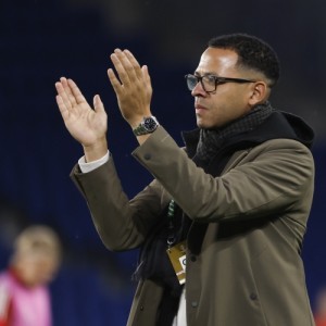 记者：水晶宫去年已开始寻帅，曾包括罗塞尼尔，赫塔费主帅在列